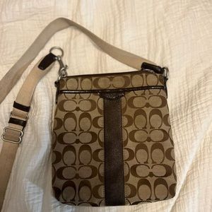 Small Coach Crossbody purse